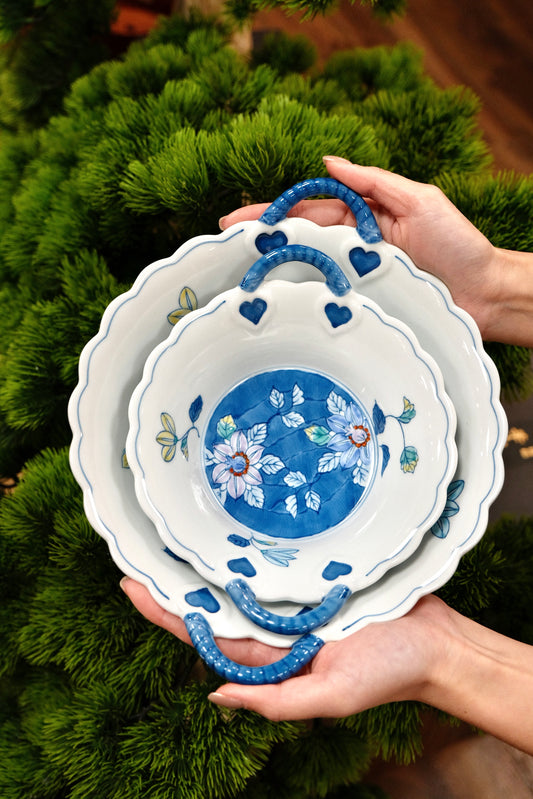 Arita Yaki Hand-painted Blue Floral Handle Bowl