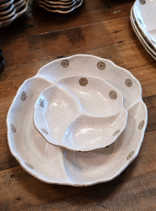 SHIROKARATSU Mino Ware Ceramic Divider plate Dots