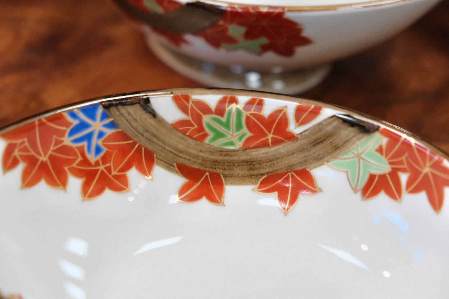 Arita Yaki Cherry blossom and Maple Flower Petal Dish Bowl (Gift Bowl)