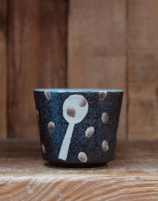 Artisans-川嶋理良 Lila Handmade Choko Cup (Coffee Beans)