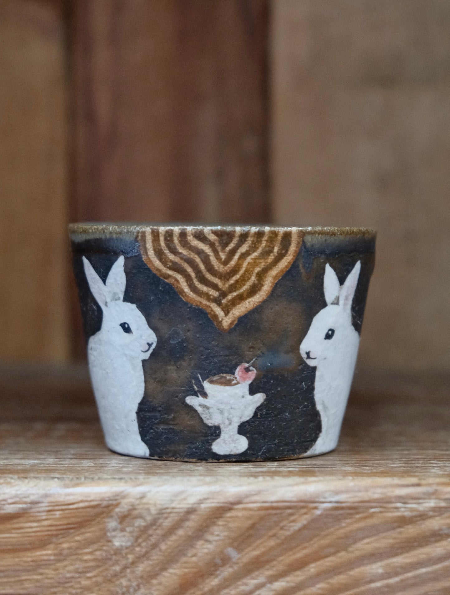 Artisans-森安幸代 Acne Pottery Studio Handmade Choko Cup (Rabbit#2)