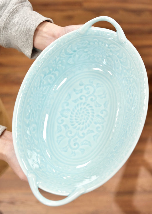 Arita yaki Handmade Celadon Oval Handle Bowl