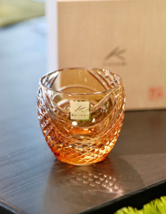 [KAGAMI CRYSTAL] | EDO KIRIKO | Fish Scales Stripe Sake Cup Yellow