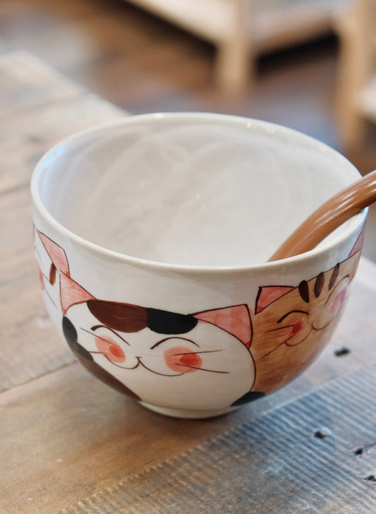 Hasami ware Handcraft Kitty Cat noodle Bowl (Large)