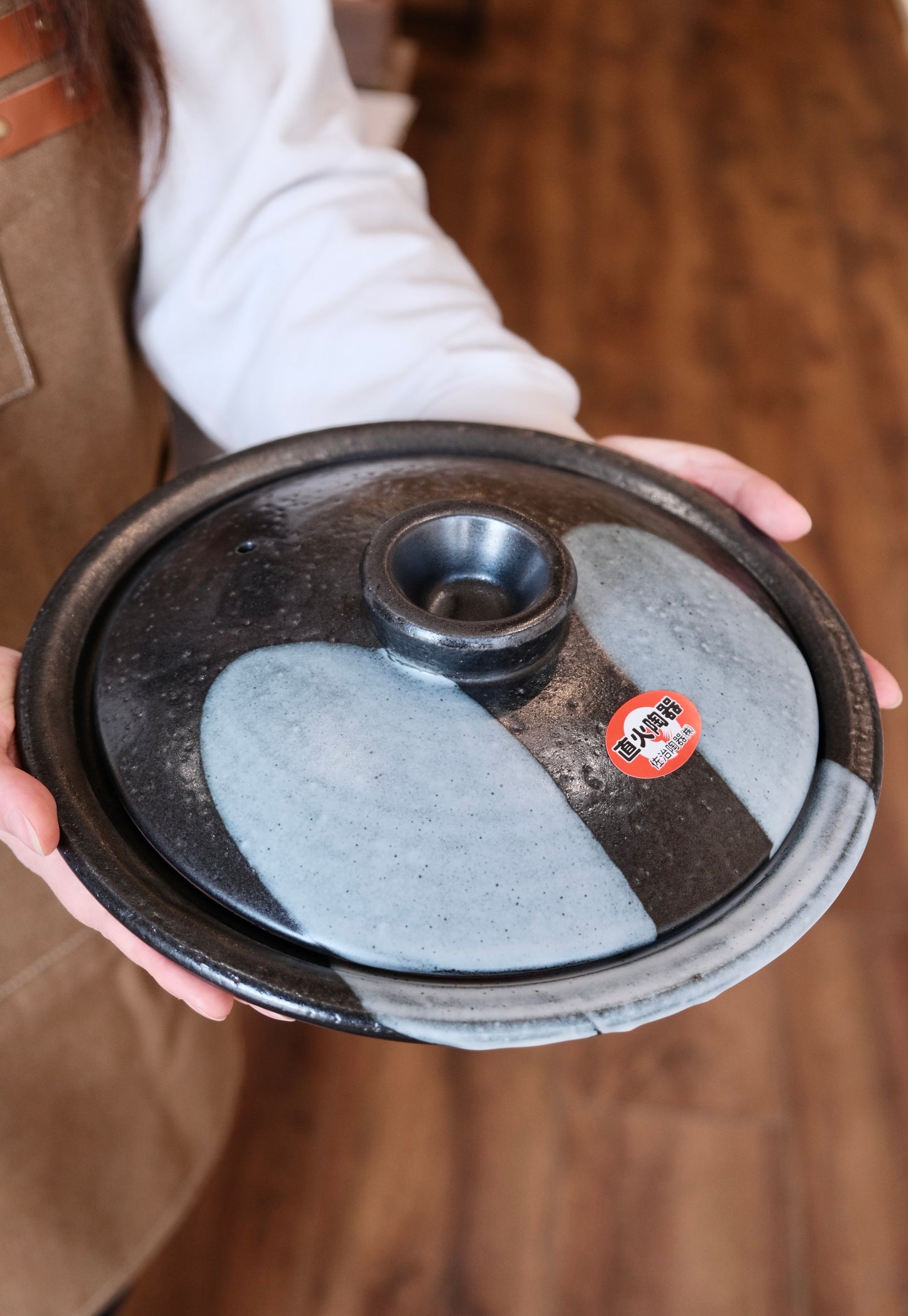 Japanese Made Banko ware dish plate with a lid