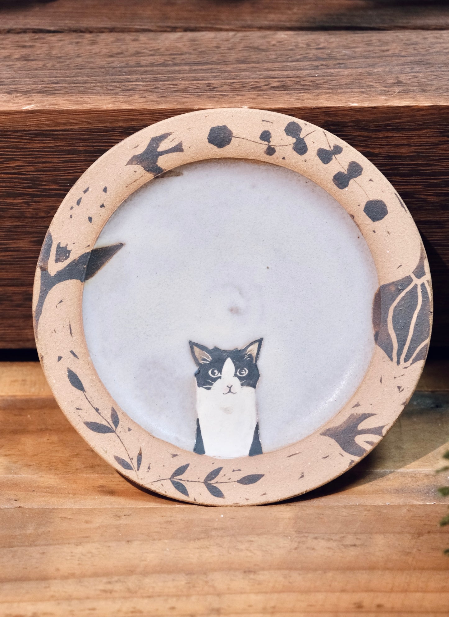 Artisans-森安幸代 Acne Pottery Studio Handmade 18cm/7inch medium plate （Black Cat）