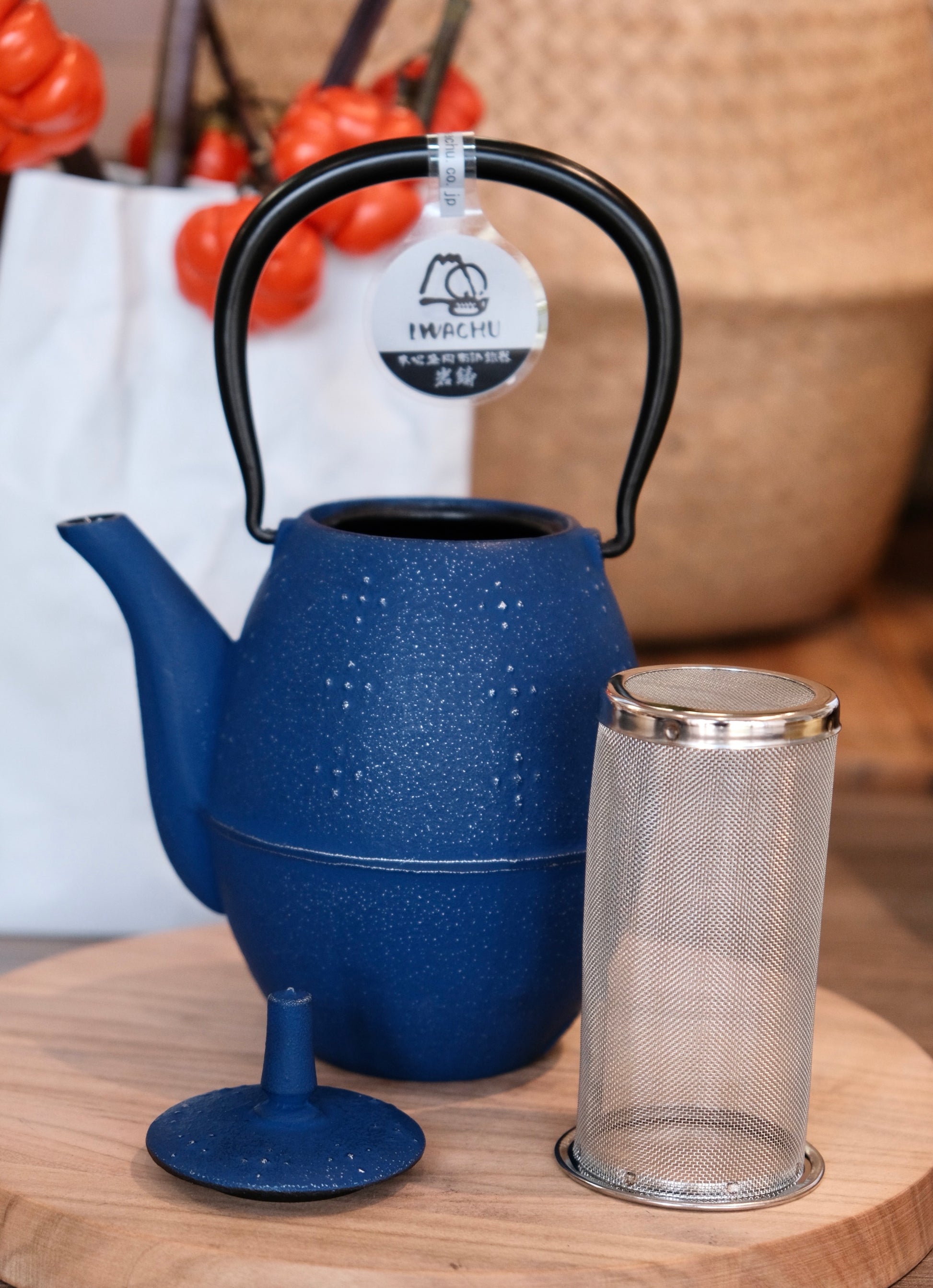 Japanese teapot cast iron, IWACHU KAMBIN 0,5lt, blue