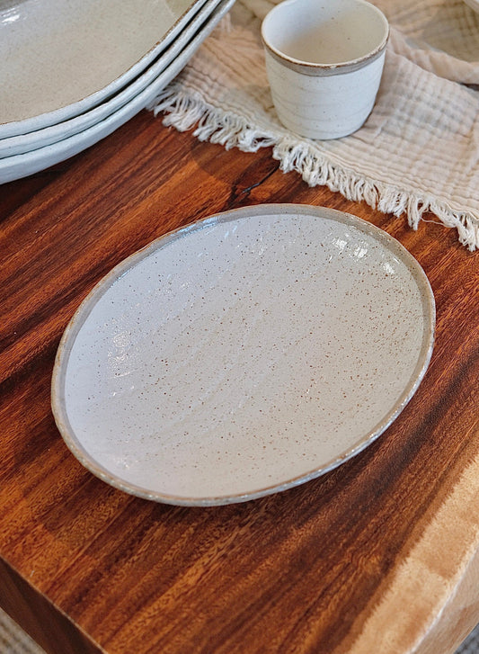 SHIROKARATSU Mino Ware Ceramic Oval shape Dish Plate