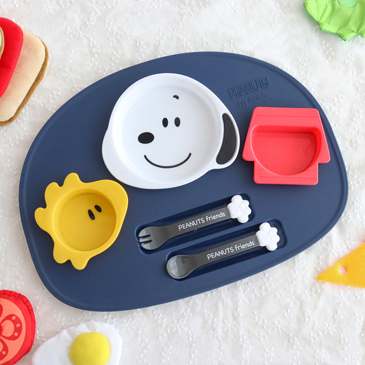 Japan made Snoopy Kids Divided plate set