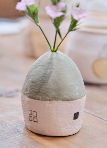 Artisans-hapun pottery 拜志睦子 Handmade Ceramic Tiny House