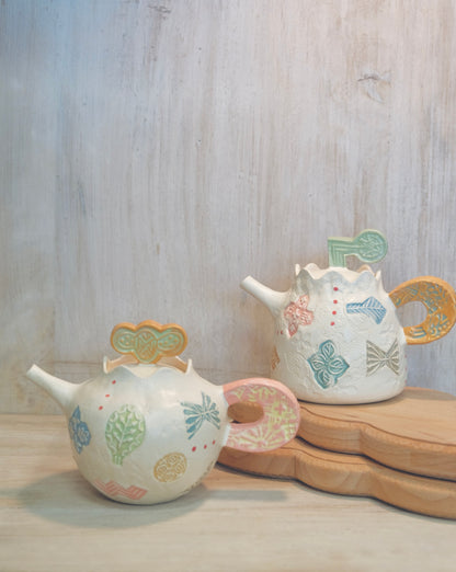 Hacorie-ハコリエ Handmade Ceramic Multiple Colors Teapot