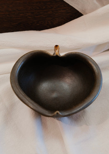 古谷浩一 Hirokazu Furutani Handmade Earthenware iron sprinkled apple bowl-Brown