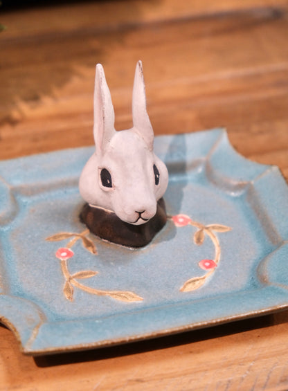 Artisans-森安幸代 Acne Pottery Studio Handmade Jewelry Tray (Rabbit）