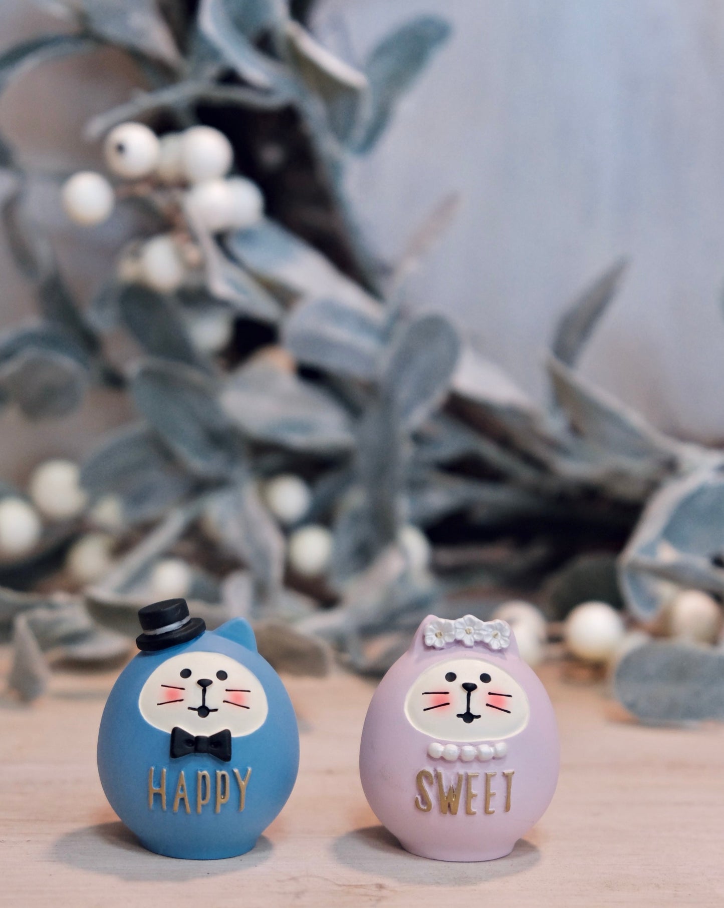 Decole Happy Sweet Couple Ornaments