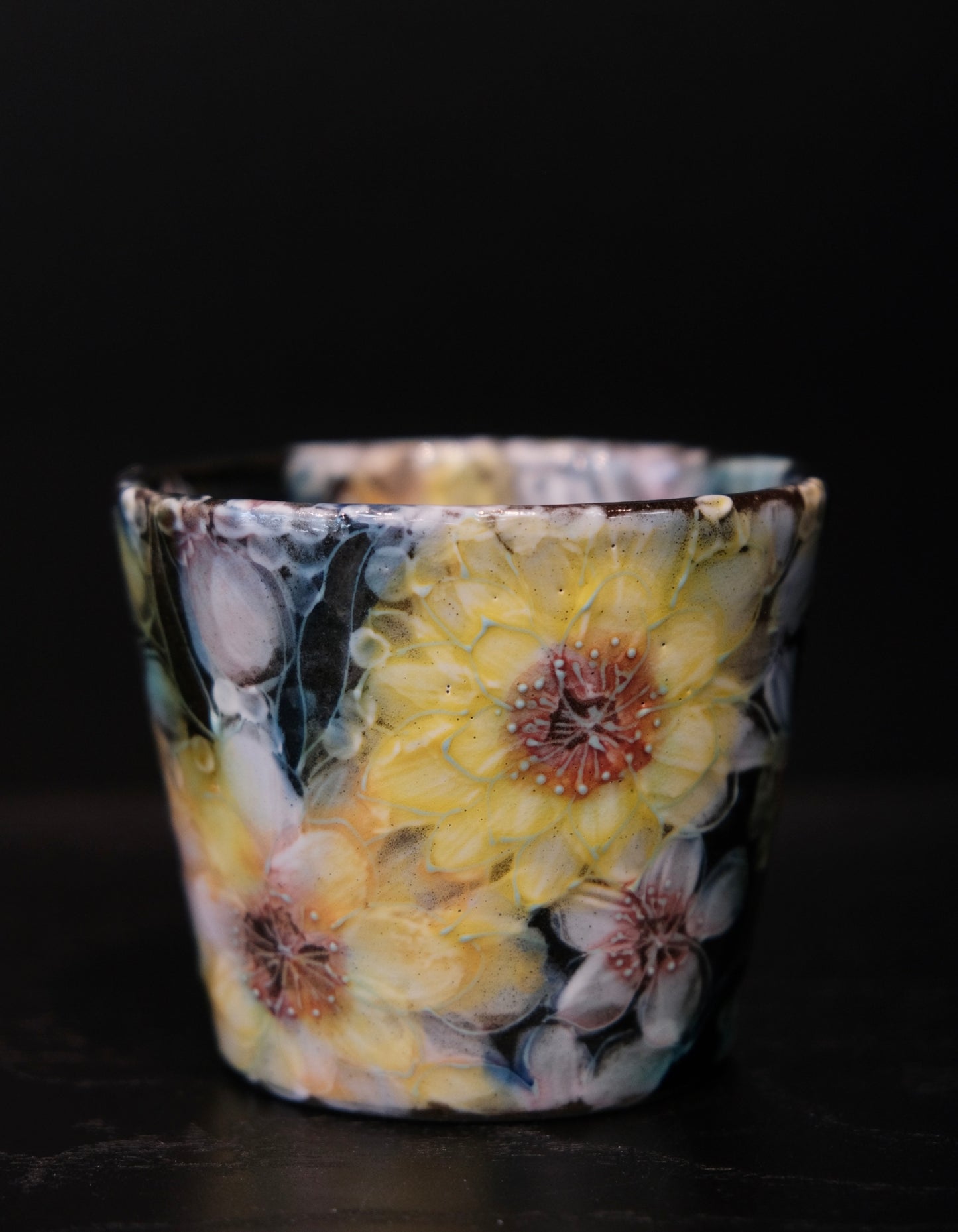 Artisans-YUZURIHA FLOWER HANDMADE CERAMIC FLOWER SOBA CUP