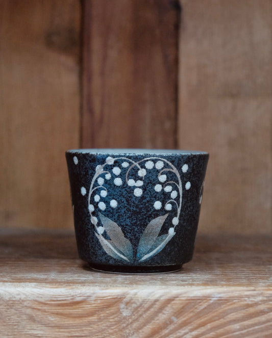 Artisans-川嶋理良 Lila Handmade Choko Cup (Lily)