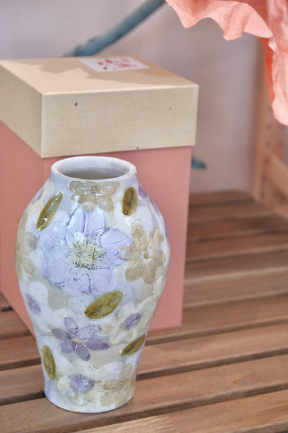 YUZURIHA FLOWER HANDMADE CERAMIC FLOWER LARGE VASE(GIFT BOX)