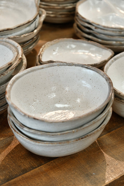 SHIROKARATSU Mino Ware Ceramic Oval Soup Bowl