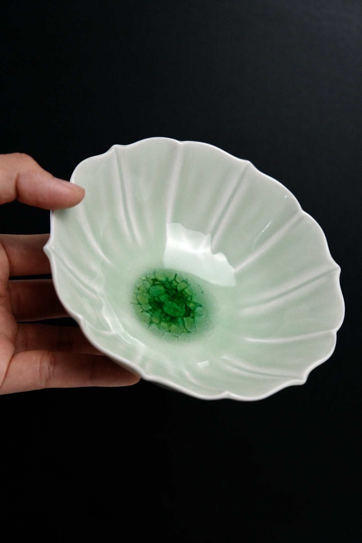 Hasami Ware 洸琳窯 Handmade Green Flower Bowl