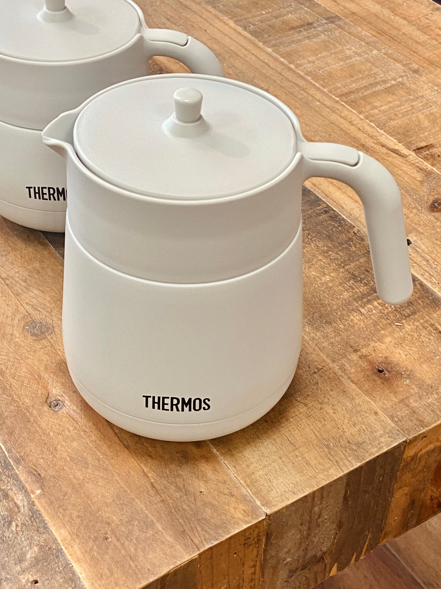 THERMOS Thermal Coffee Carafe Tea Pot (Light Grey )