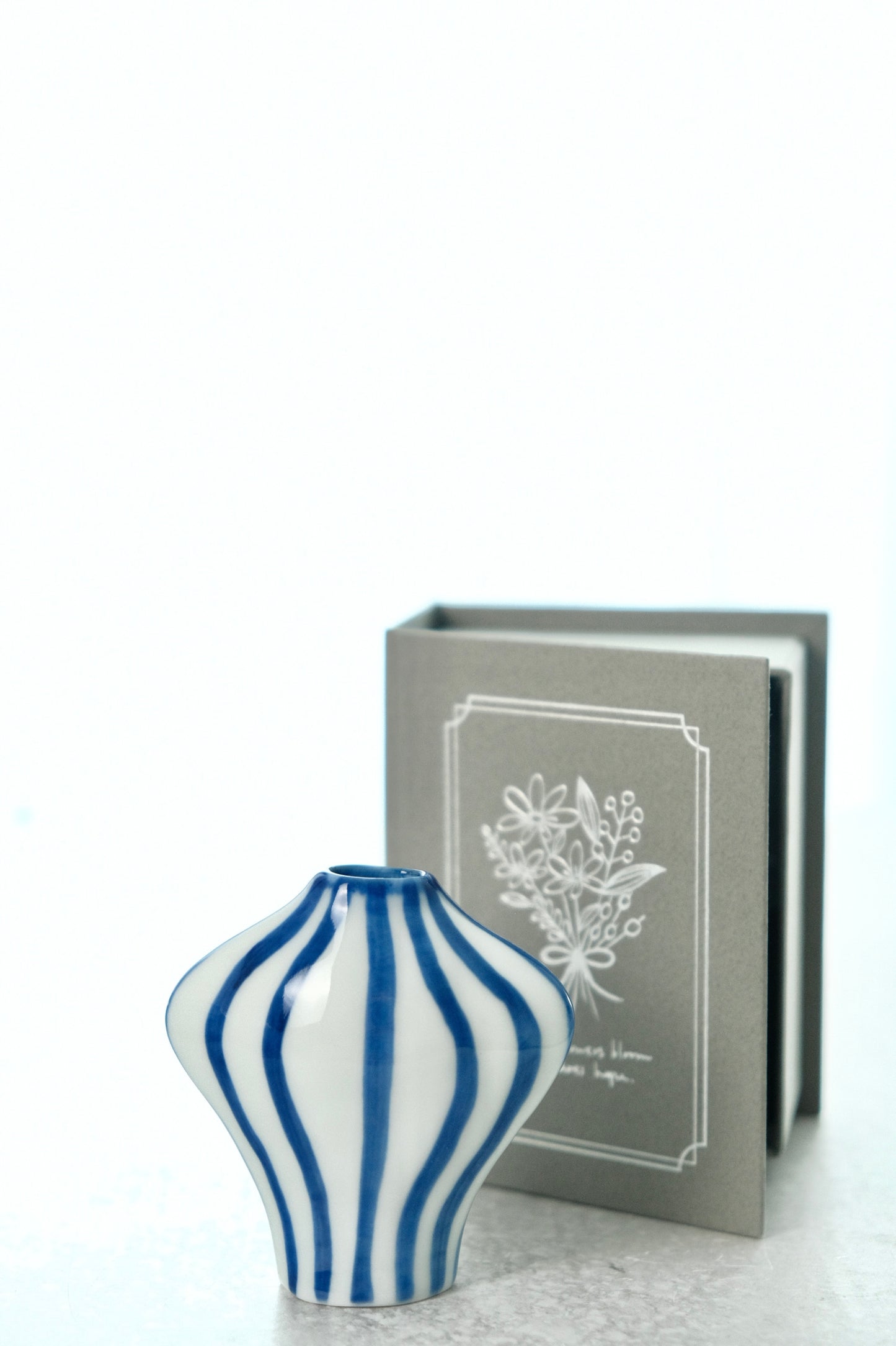 Artisans- Mayuki kato-加藤真雪 Handmade Mini Vase(Special Gift Box)