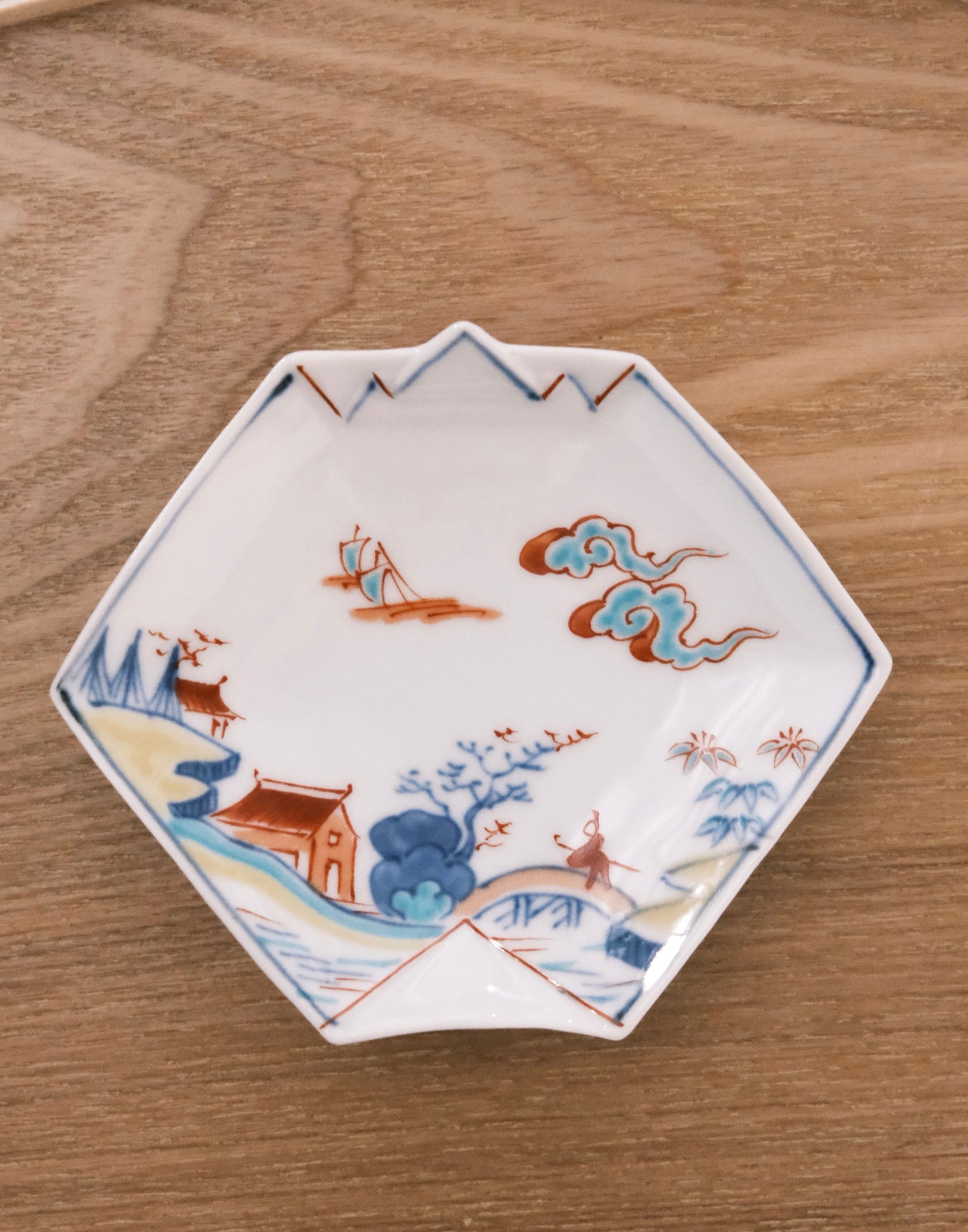 ARITA WARE- “与山窯” HANDMADE SMALL SAUCE PLATE (ORIGAMI)