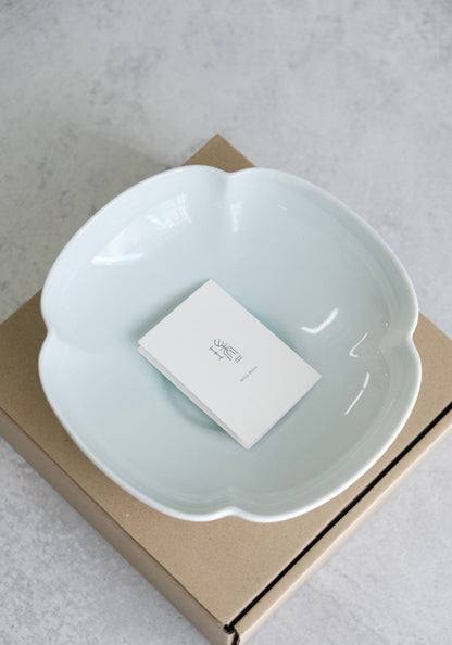 MIYAMA MIZU MIZU "瑞“ by RINA ONO (BLUE WHITE SERVING BOWL)