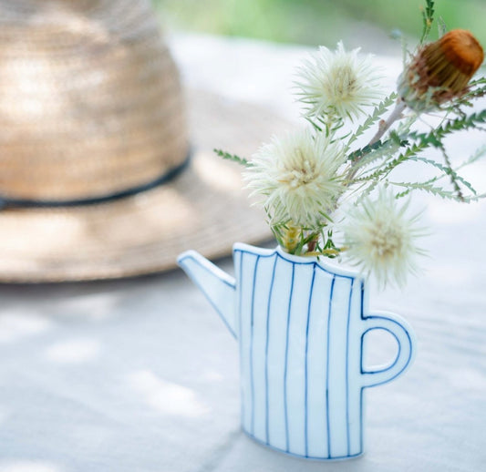 Artisans- Mayuki kato-加藤真雪 Reversible design watering can vase